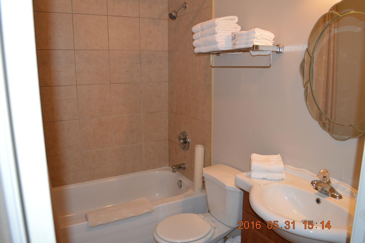 Motel-Auberge Helene Victoriaville Exterior foto